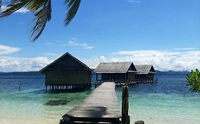Frances Homestay - Raja Ampat